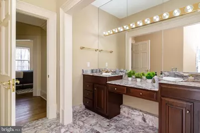 8537 Old Dominion Drive, McLean, VA 22102 - Photo 38