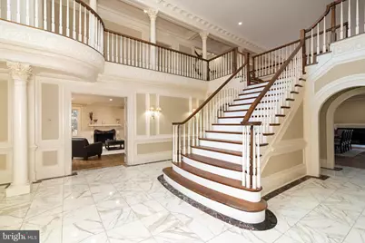 8537 Old Dominion Drive, McLean, VA 22102 - Photo 4