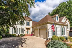 11916 Parkside Dr, Fairfax, VA 22033 - Photo 6