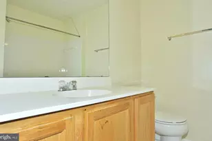 6414 Lureta Ann Ln, Springfield, VA 22150 - Photo 18