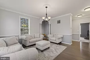 8020 Pohick Rd, Springfield, VA 22153 - Photo 4