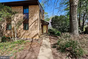 11040 Saffold Way, Reston, VA 20190 - Photo 2