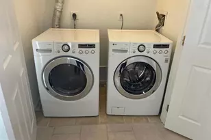 6330 James Harris Way, Centreville, VA 20121 - Photo 16