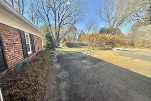 1362 Woodside Dr, McLean, VA 22102 - Photo 12