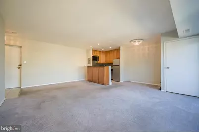 6141 Leesburg Pike #605, Falls Church, VA 22041 - Photo 10