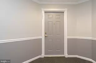 8183 Carnegie Hall Ct, Vienna, VA 22180 - Photo 2