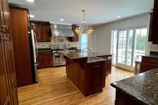 1213 Perry William Dr, McLean, VA 22101 - Photo 4