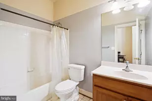 6975 Idylwood Rd, Falls Church, VA 22043 - Photo 56