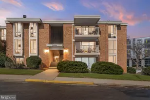 2600 Indian Dr, Alexandria, VA 22303 - Photo 2