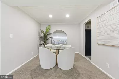 7721 Tremayne Place #211, McLean, VA 22102 - Photo 12