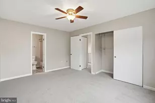 6112 Hoskins Hollow Cir, Centreville, VA 20121 - Photo 26