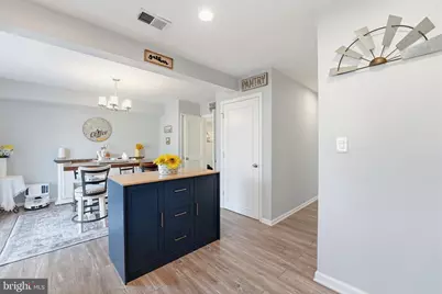 8142 Carrleigh Parkway #126, Springfield, VA 22152 - Photo 10