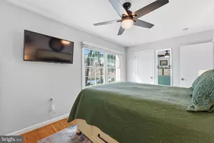 8142 Carrleigh Pkwy, Springfield, VA 22152 - Photo 16