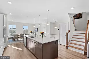 14522 George Carter Way, Chantilly, VA 20151 - Photo 12