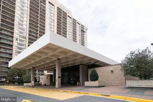 3705 S George Mason Dr, Falls Church, VA 22041 - Photo 2