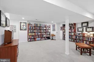 7923 Lake Pleasant Dr, Springfield, VA 22153 - Photo 36