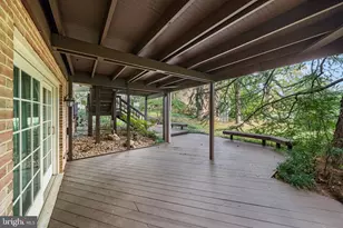 8311 Chapel Lake Ct, Annandale, VA 22003 - Photo 40