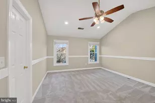 8110 Meadow Springs Ct, Vienna, VA 22182 - Photo 18