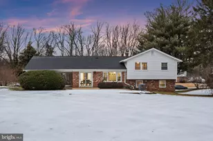 6627 Kennedy Ln, Falls Church, VA 22042 - Photo 30