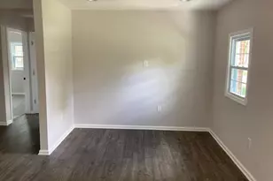 6438 Windham Ave, Alexandria, VA 22315 - Photo 4