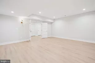 6707 Hallwood Ave, Falls Church, VA 22046 - Photo 86