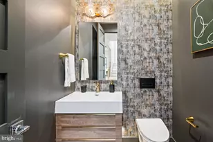 6707 Hallwood Ave, Falls Church, VA 22046 - Photo 48