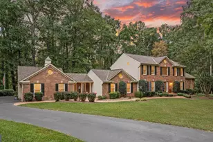 6220 Winslow Ct, Fairfax Station, VA 22039 - Photo 1