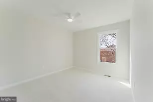 10151 Turnberry Pl, Oakton, VA 22124 - Photo 28