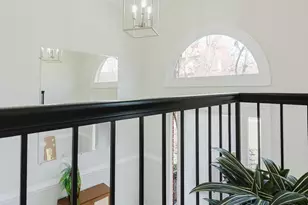 10151 Turnberry Pl, Oakton, VA 22124 - Photo 24