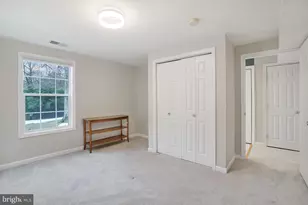 8921 Braeburn Dr, Annandale, VA 22003 - Photo 38