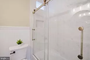 8921 Braeburn Dr, Annandale, VA 22003 - Photo 34