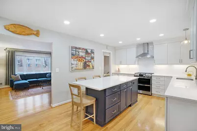 8921 Braeburn Drive, Annandale, VA 22003 - Photo 10