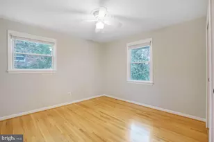 8921 Braeburn Dr, Annandale, VA 22003 - Photo 30