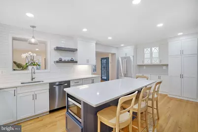 8921 Braeburn Drive, Annandale, VA 22003 - Photo 14