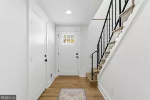 8615 Kerry Ln, Springfield, VA 22152 - Photo 4