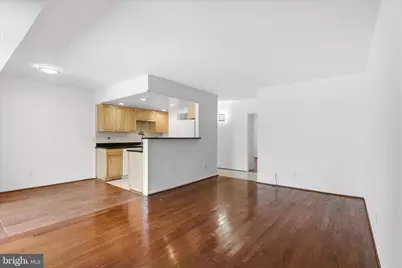 2255 Castle Rock Square #21C, Reston, VA 20191 - Photo 8