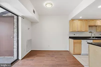 2255 Castle Rock Square #21C, Reston, VA 20191 - Photo 6