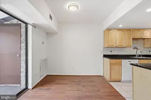 2255 Castle Rock Square, Reston, VA 20191 - Photo 6