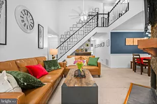 3804 Green Ridge Ct, Fairfax, VA 22033 - Photo 2