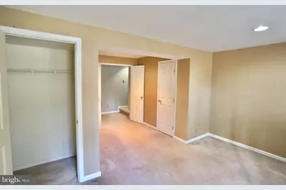 6623 Skylemar Trail, Centreville, VA 20121 - Photo 22