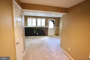 6623 Skylemar Trail, Centreville, VA 20121 - Photo 18