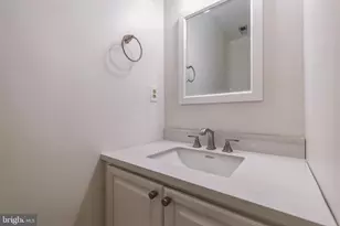 3883 Zelkova Ct, Fairfax, VA 22033 - Photo 14