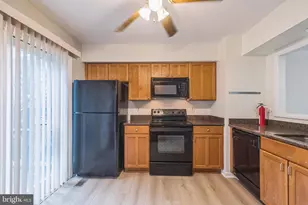 3883 Zelkova Ct, Fairfax, VA 22033 - Photo 8