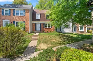 3014 Talking Rock Dr, Fairfax, VA 22031 - Photo 2