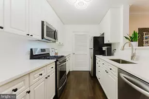 5563 Seminary Rd, Falls Church, VA 22041 - Photo 4