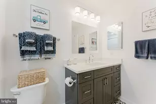 5563 Seminary Rd, Falls Church, VA 22041 - Photo 22