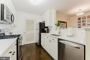 5563 Seminary Rd, Falls Church, VA 22041 - Photo 12