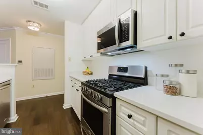 5563 Seminary Road #406, Falls Church, VA 22041 - Photo 8