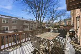 8309 Highcliffe Ct, Annandale, VA 22003 - Photo 26