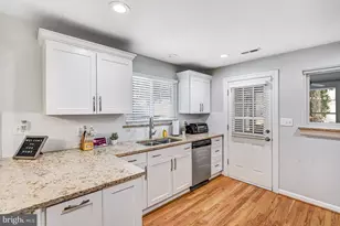 7213 Calamo St, Springfield, VA 22150 - Photo 6